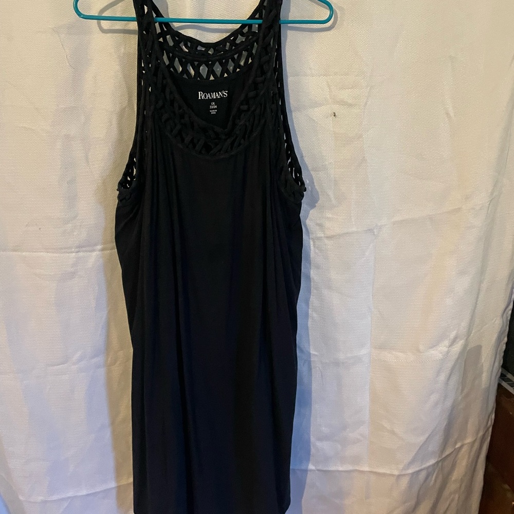 Black Sleeveless Tunic with Lattice Detail